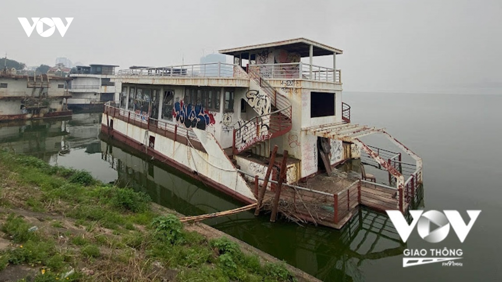 Hà Nội sắp mở lại tàu du lịch hồ Tây sau 6 năm dừng hoạt động