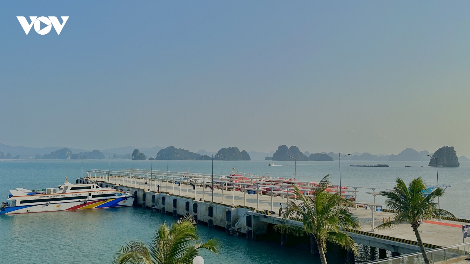 Quảng Ninh sẽ khai thác 2 tuyến du lịch mới trên vịnh Bái Tử Long