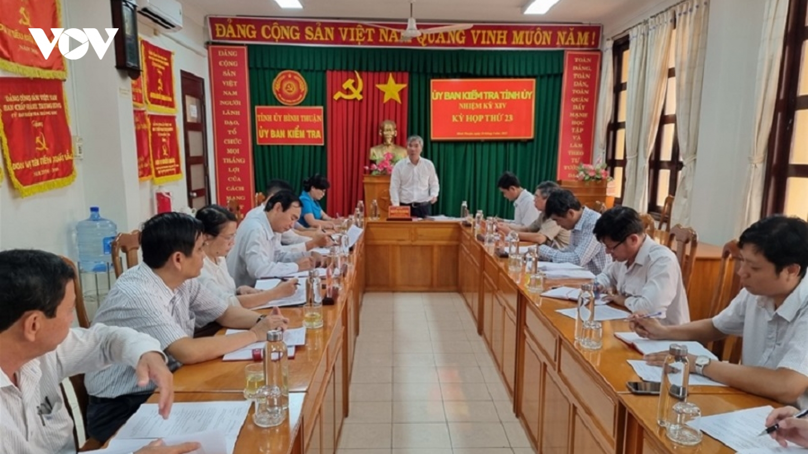 Kỷ luật cảnh cáo nguyên Chủ tịch và Phó Chủ tịch huyện Hàm Tân, Bình Thuận