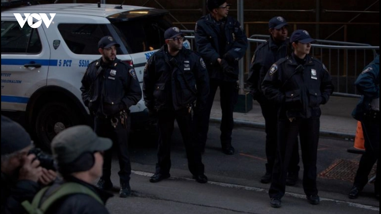 New York huy động toàn bộ cảnh sát sau khi ông Trump có quyết định bị truy tố