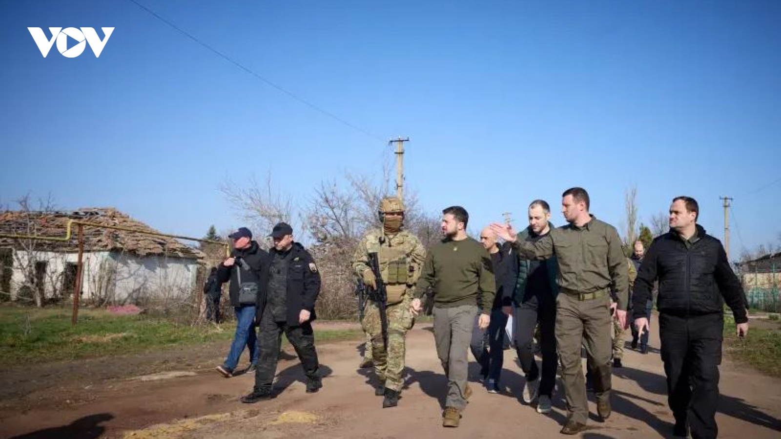 Tổng thống Zelensky thăm Kherson, khẳng định sẽ "khôi phục mọi thứ"