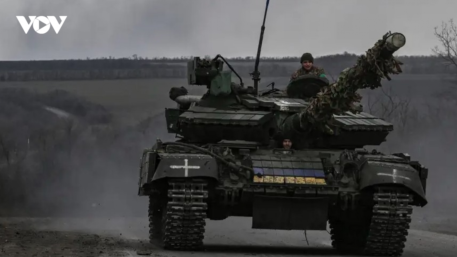 Ukraine phàn nàn xe tăng “nay dùng mai hỏng”, ráo riết nhờ phương Tây hỗ trợ