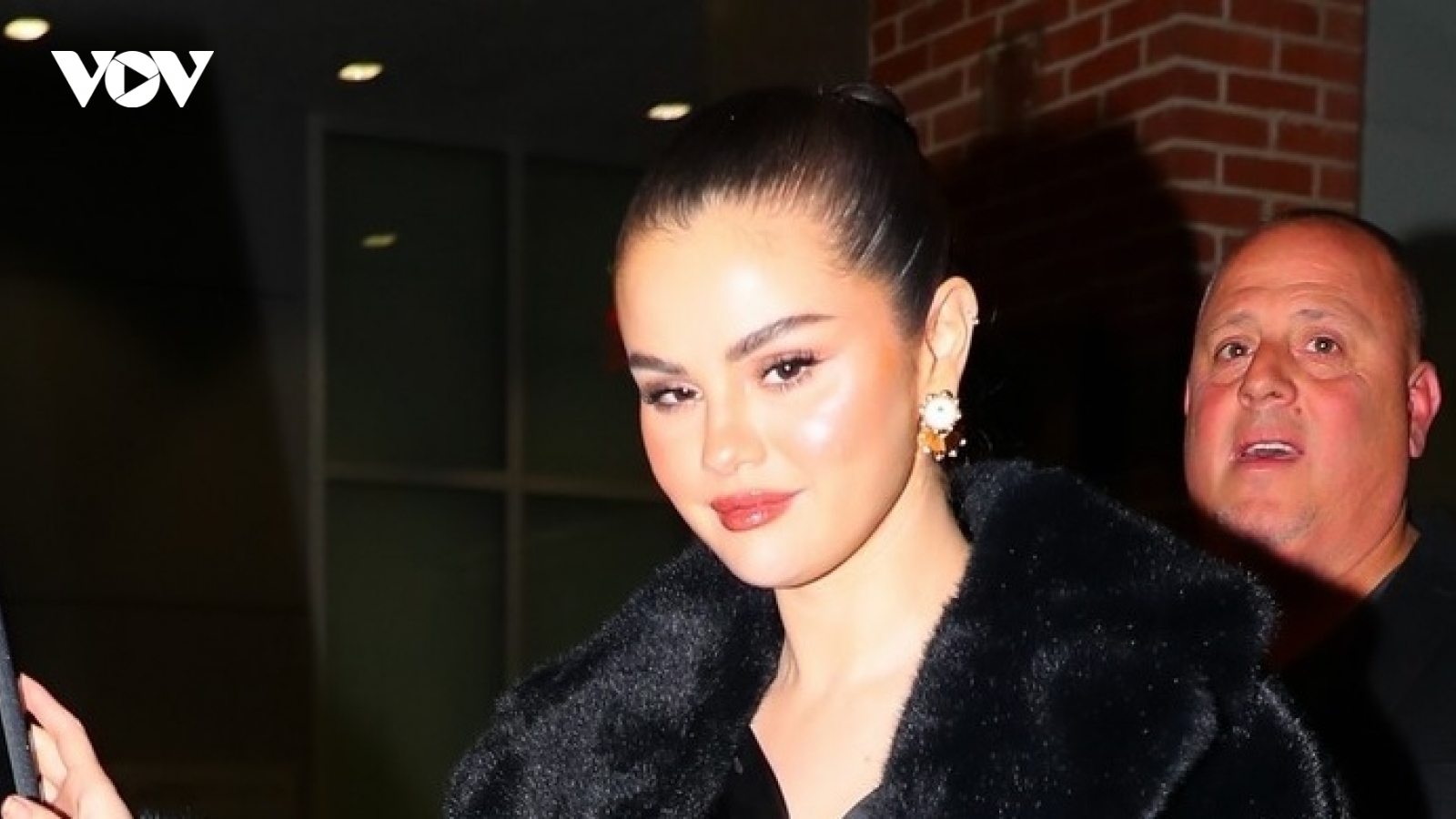 Selena Gomez tái xuất xinh đẹp sau ồn ào hẹn hò Zayn Malik