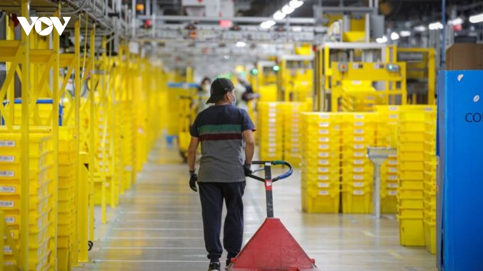 Amazon tiếp tục cắt giảm 9.000 nhân viên