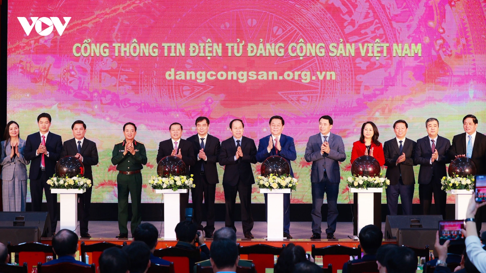 Khai trương Cổng thông tin điện tử Đảng Cộng sản Việt Nam