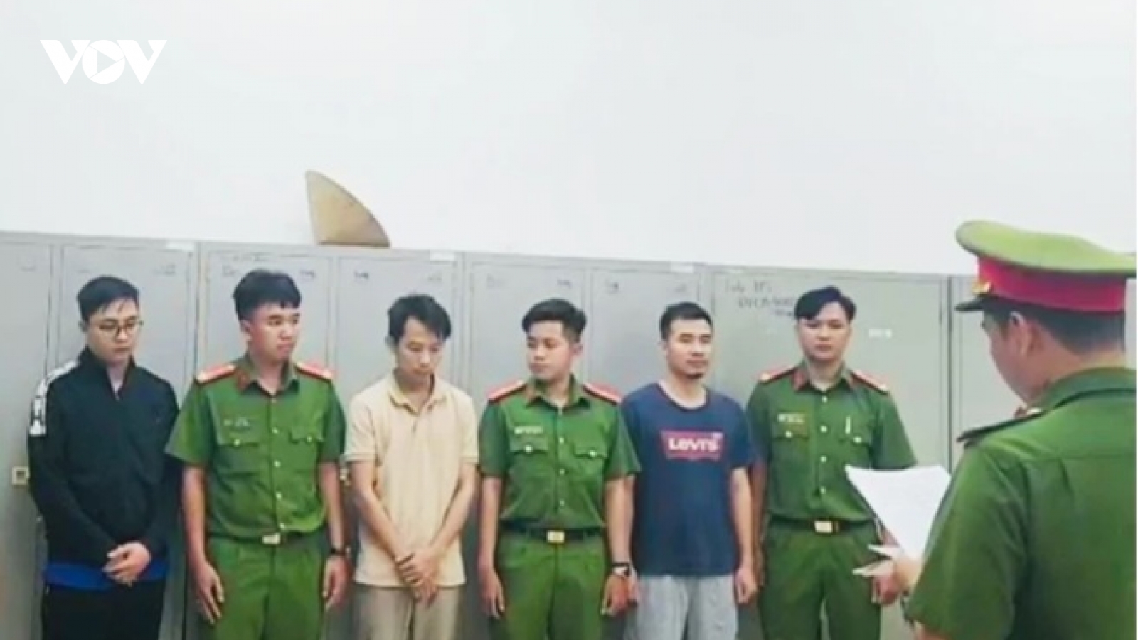 Khởi tố, bắt tạm giam Giám đốc Trung tâm Đăng kiểm 50-13D tại TP.HCM