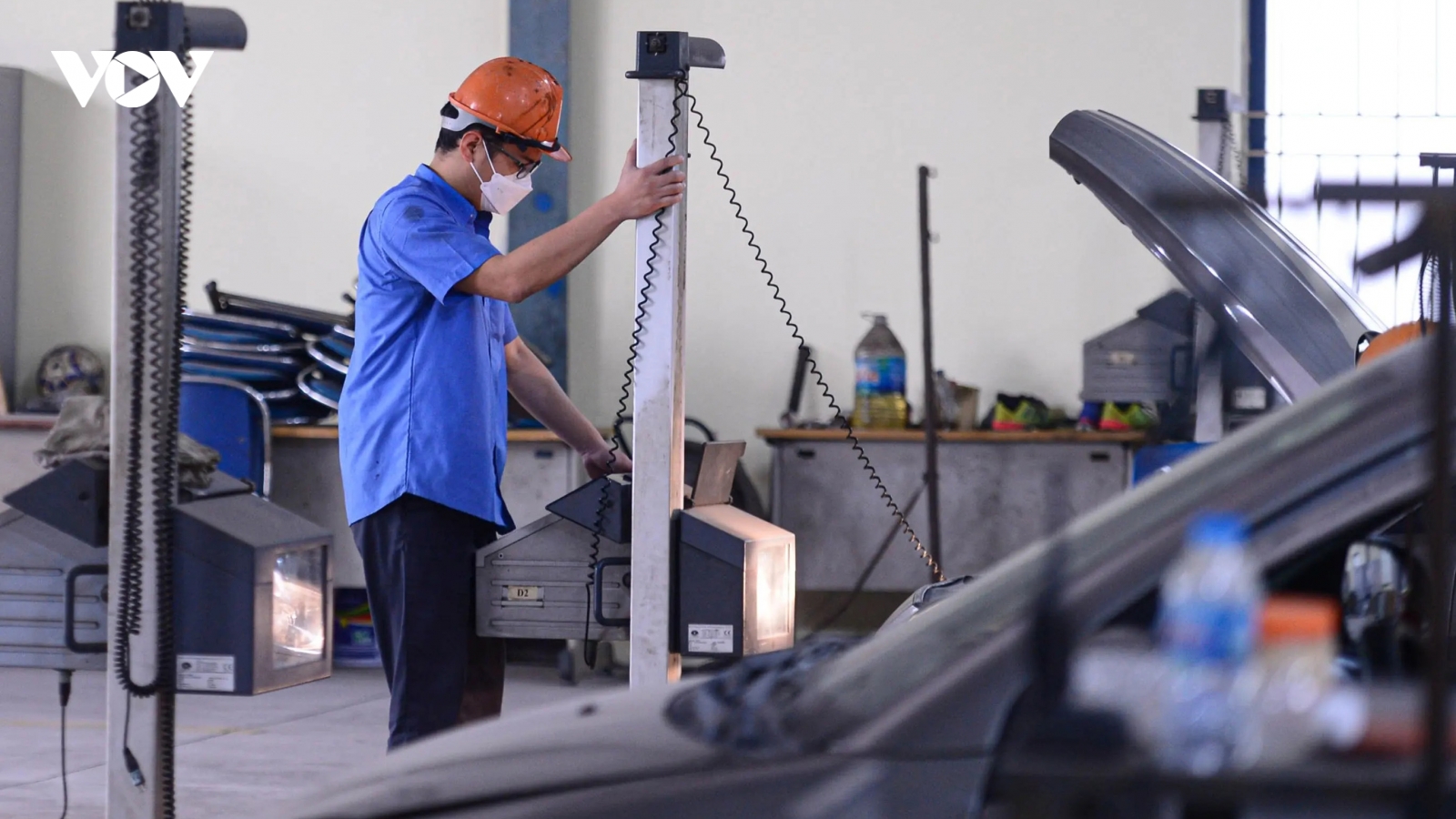 Chuyên gia: Huy động lực lượng công an, quân đội hỗ trợ đăng kiểm là cấp thiết