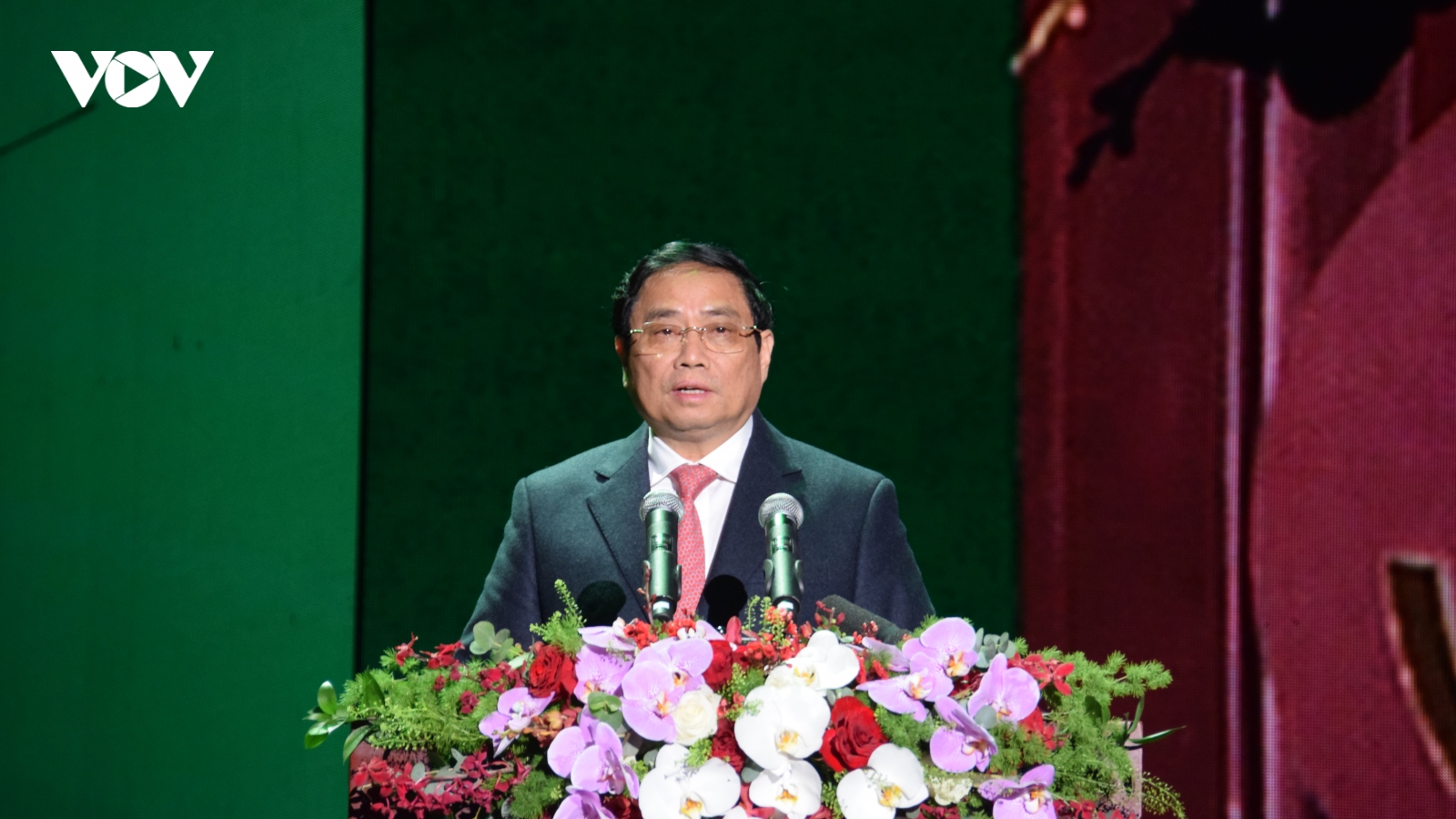 Thủ tướng dự kỷ niệm 60 năm thành lập Vietcombank và đón nhận danh hiệu AHLĐ
