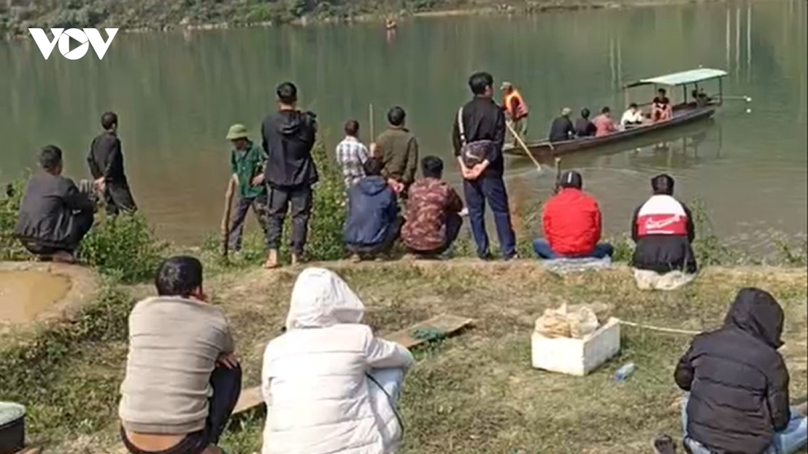 Đã tìm thấy thi thể nạn nhân mất tích trên lòng hồ thủy điện ở Điện Biên