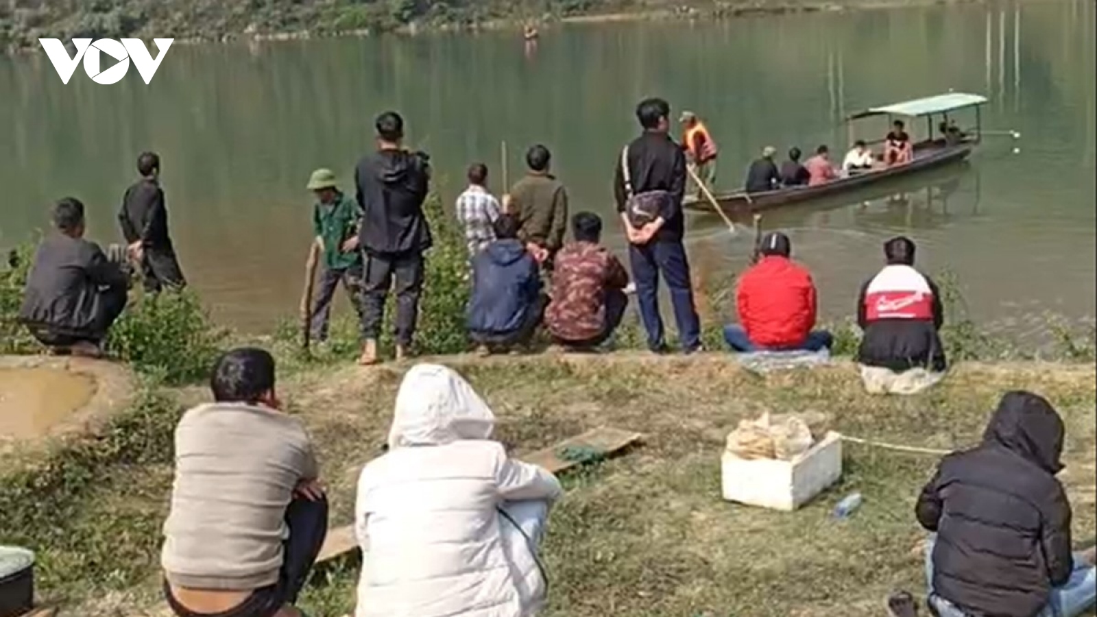 Đã tìm thấy thi thể nạn nhân mất tích trên lòng hồ thủy điện ở Điện Biên