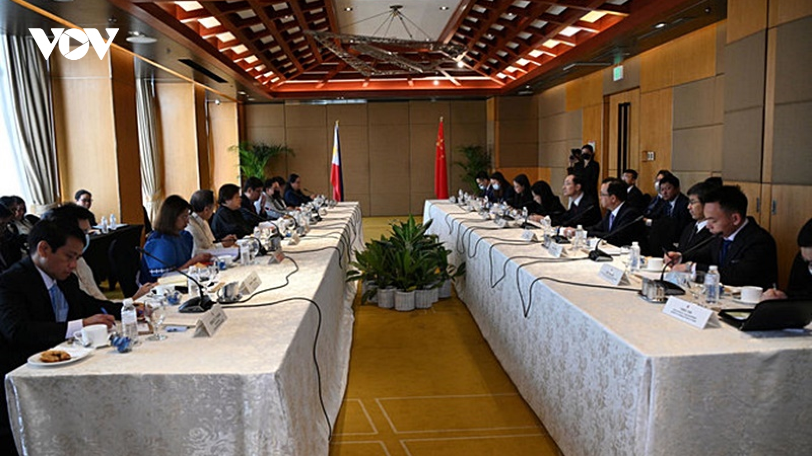 Trung Quốc, Philippines nhấn mạnh cần hợp tác để giải quyết vấn đề hàng hải