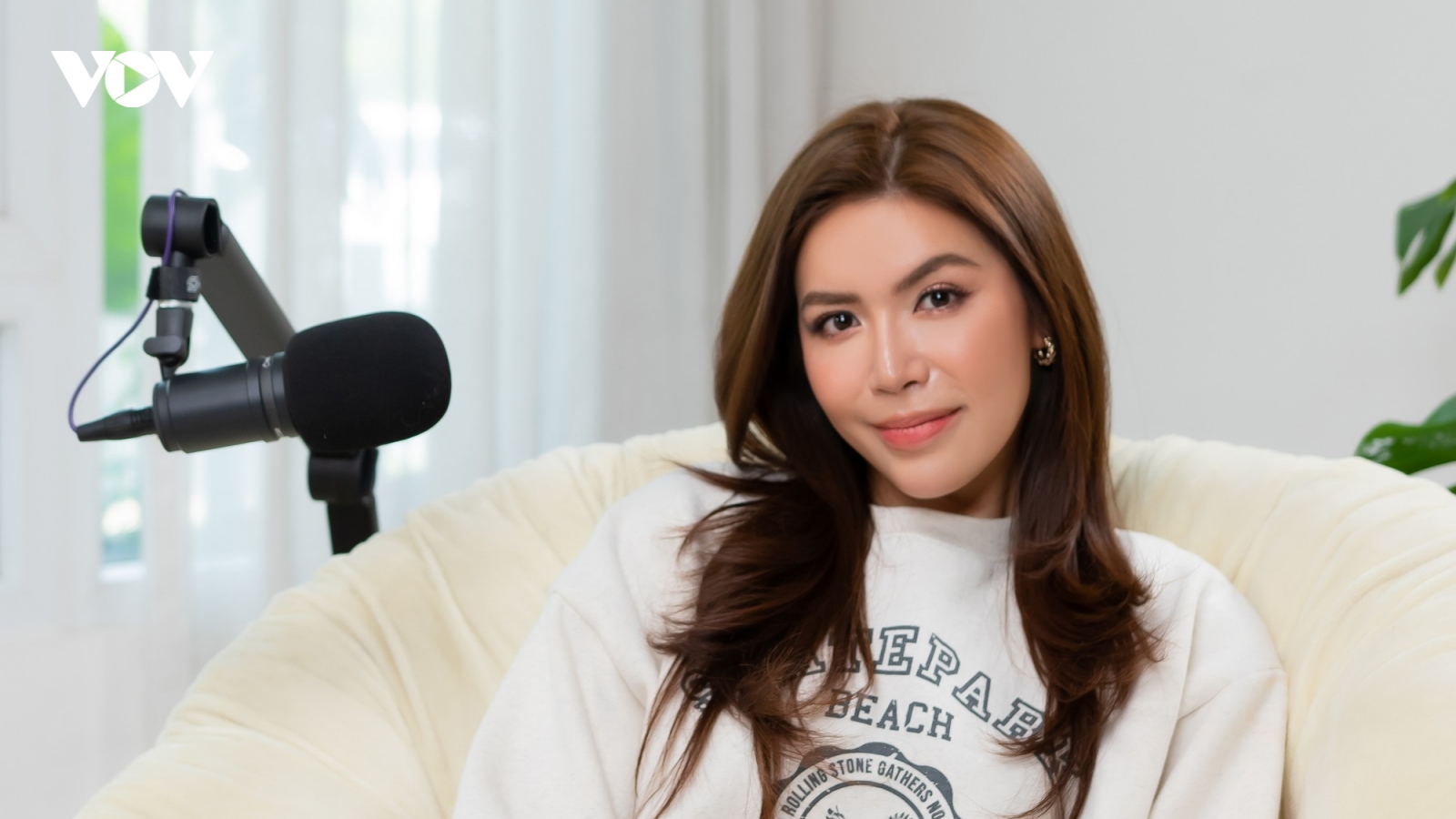 Minh Tú: "Đừng nhìn thành công của người khác rồi nản chí"