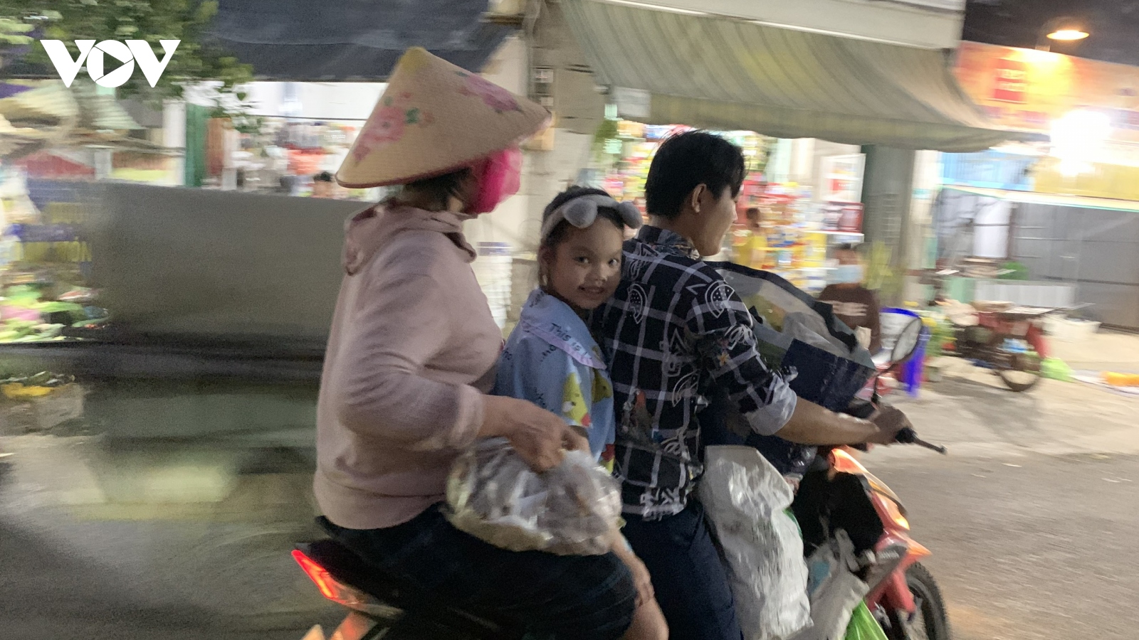 Công nhân PouYuen mất việc chật vật mưu sinh