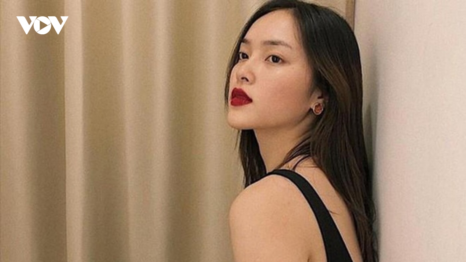 Chân dung "người đẹp đồn đoán" của con trai tỷ phú 
