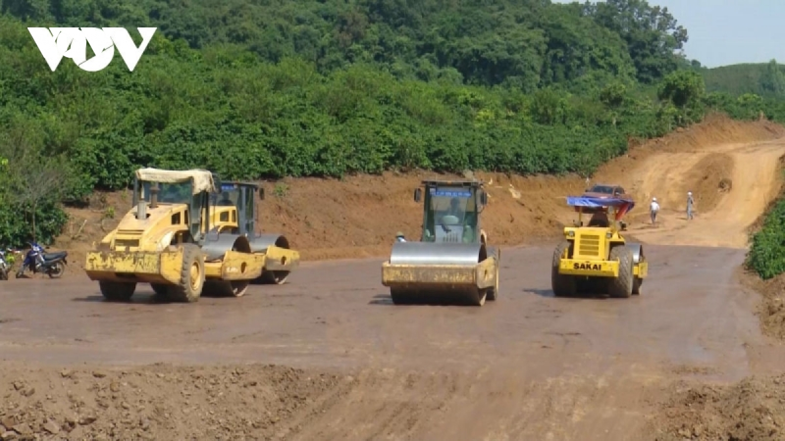 Đẩy nhanh tiến độ giải ngân vốn đầu tư để thúc đẩy tăng trưởng kinh tế