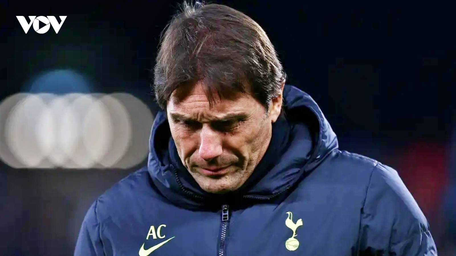 Tottenham CHÍNH THỨC chia tay HLV Conte