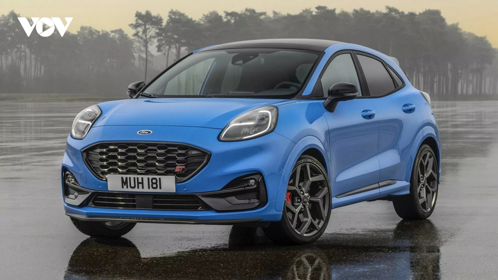 Cận cảnh Ford Puma ST Powershift 2023