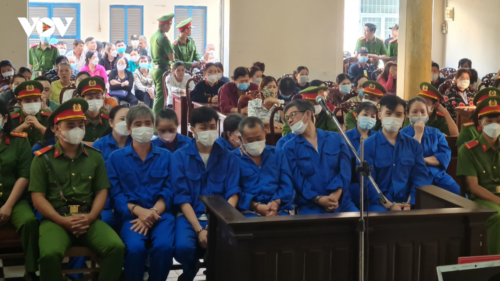 Xét xử hàng chục bị cáo trong đường dây lô đề gần 1.000 tỉ đồng ở An Giang