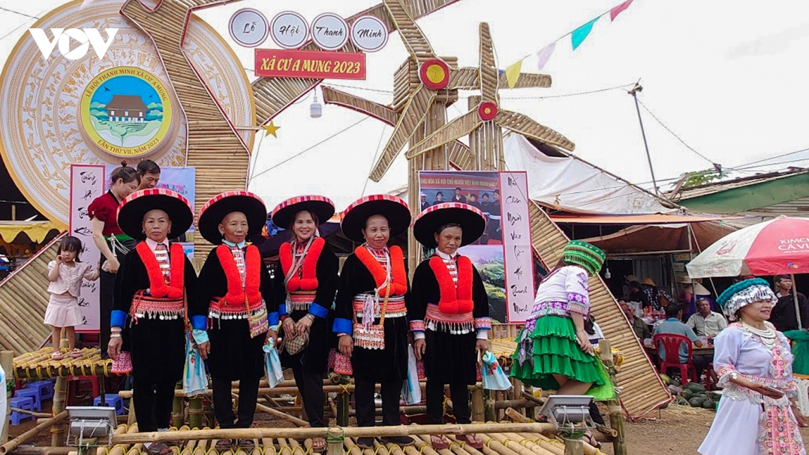 Đặc sắc Lễ hội Thanh Minh trên đất cao nguyên