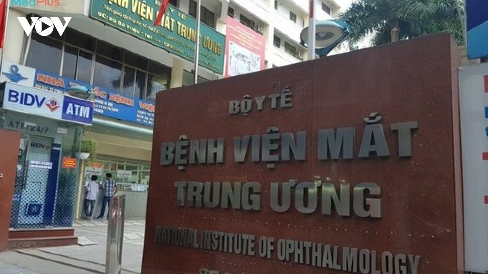 Công an Hà Nội tìm bị hại vụ giả bác sỹ Bệnh viện Mắt Trung ương để lừa đảo