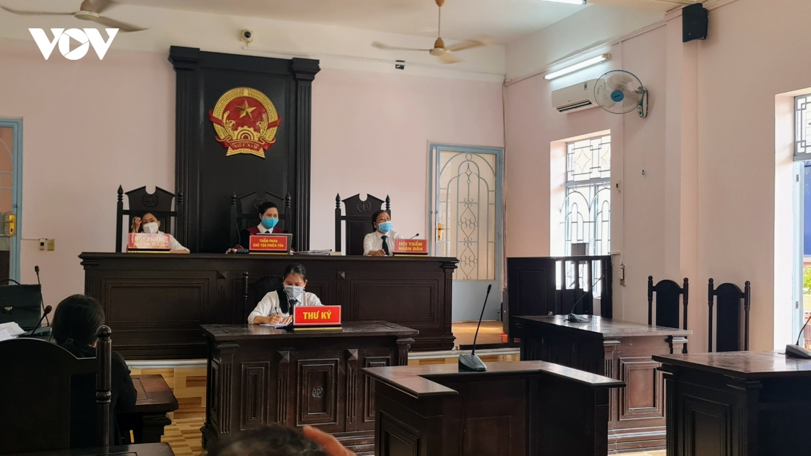 Đăng nội dung xúc phạm người khác, 2 cá nhân phải xin lỗi, bồi thường