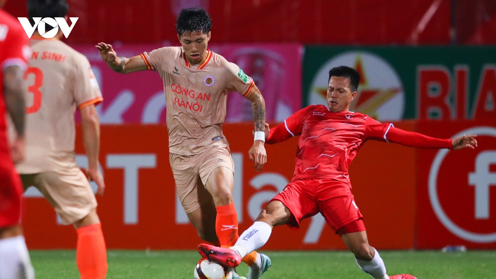 Toàn cảnh: CLB Công an Hà Nội đánh rơi 2 điểm trước Hải Phòng FC