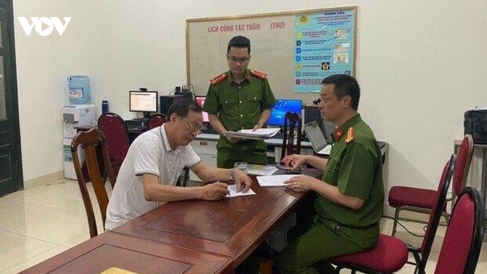 Nguyên nhân ban đầu vụ tài xế gây tai nạn liên hoàn ở đường Võ Chí Công (Hà Nội)