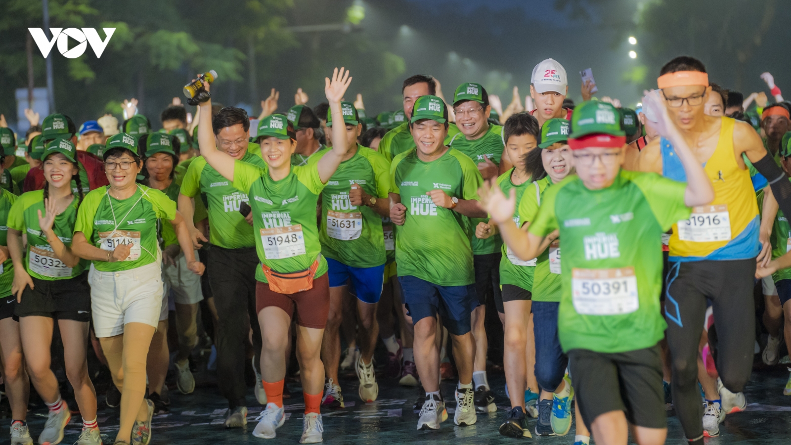 Hơn 10.500 VĐV tham gia Giải chạy VnExpress Marathon Imperial Huế 2023
