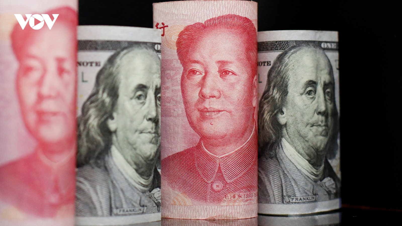 Đồng Nhân dân tệ lần đầu vượt USD trong thanh toán xuyên biên giới của Trung Quốc