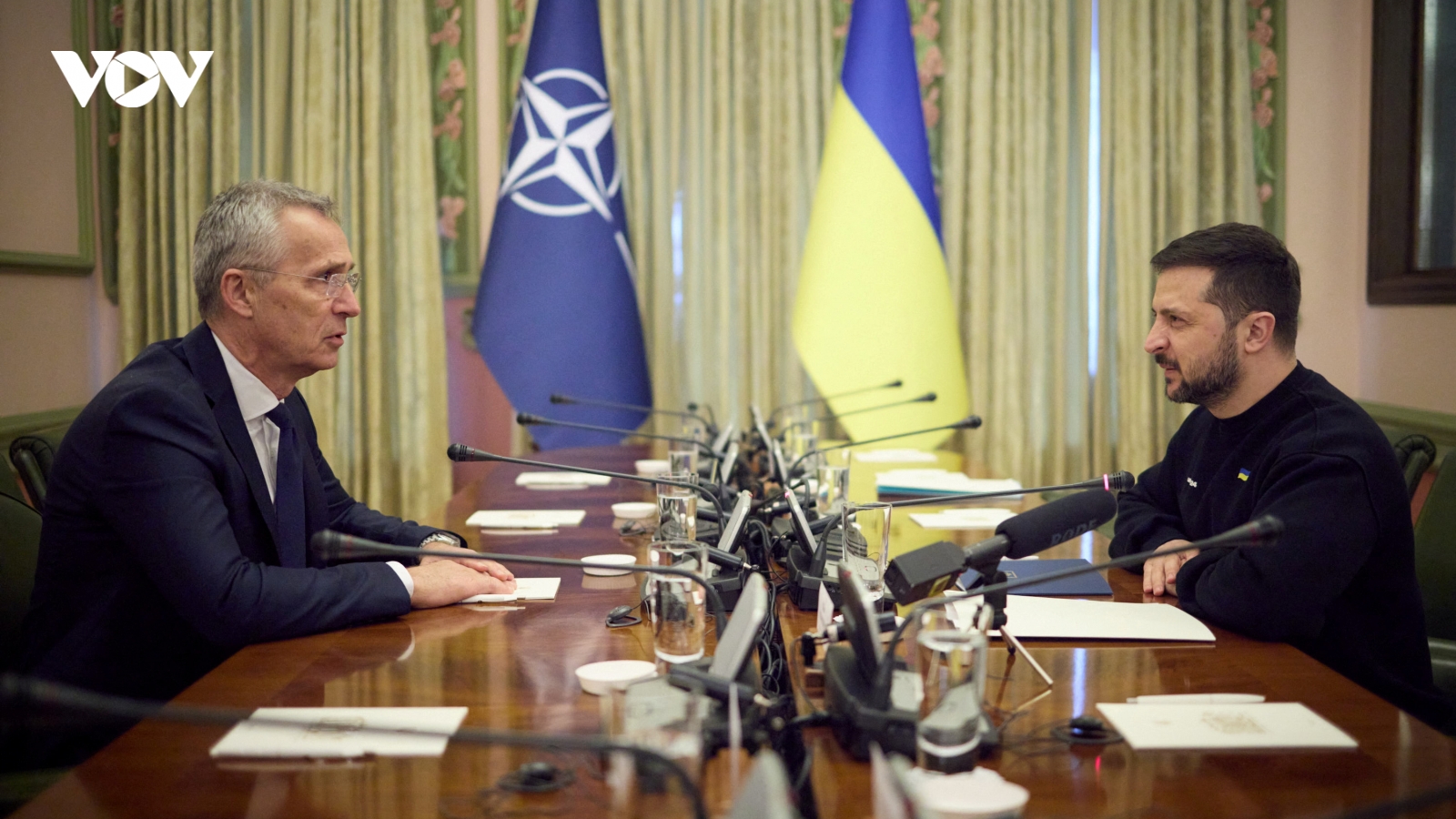 Nga cảnh báo "nguy hiểm" khi NATO tuyên bố ủng hộ Ukraine gia nhập liên minh