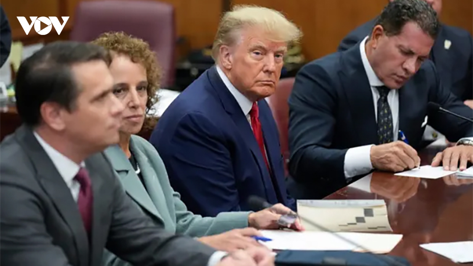 Những cuộc điều tra đang bủa vây cựu Tổng thống Mỹ Donald Trump