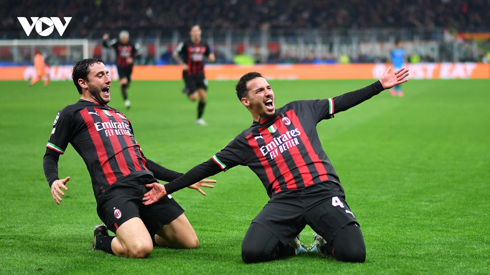 Kết quả Cúp C1 châu Âu 13/4: AC Milan nối gót Real Madrid giành ưu thế