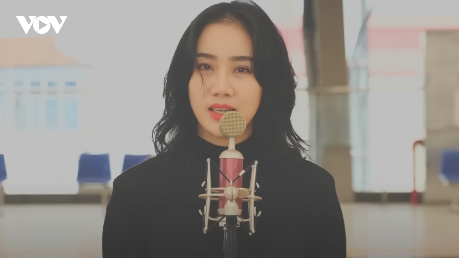 Khán giả Việt vỡ mộng vì "ca sĩ TikTok"