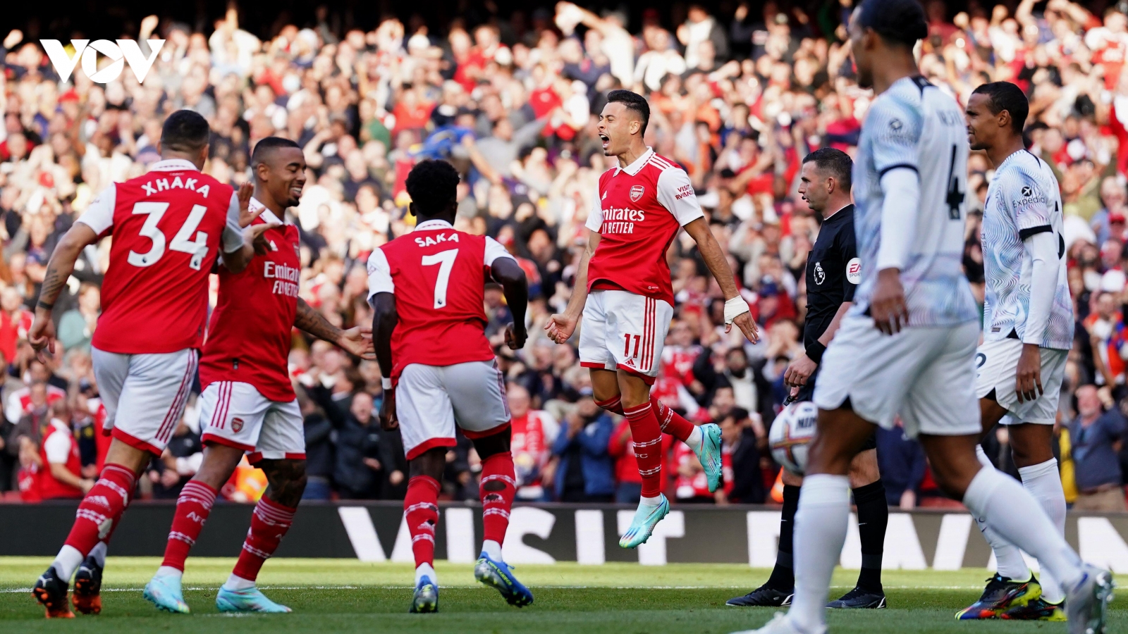 Arsenal sẽ vô địch Ngoại hạng Anh nếu thắng Liverpool tại Anfield?