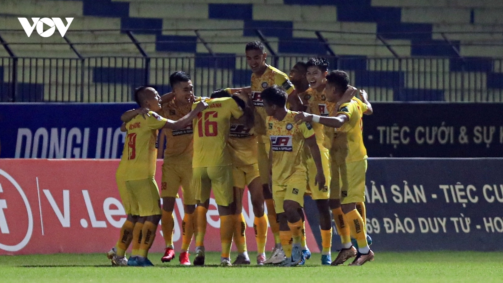 Bảng xếp hạng V-League 2023 mới nhất: Thanh Hoá soán ngôi của Hà Nội FC