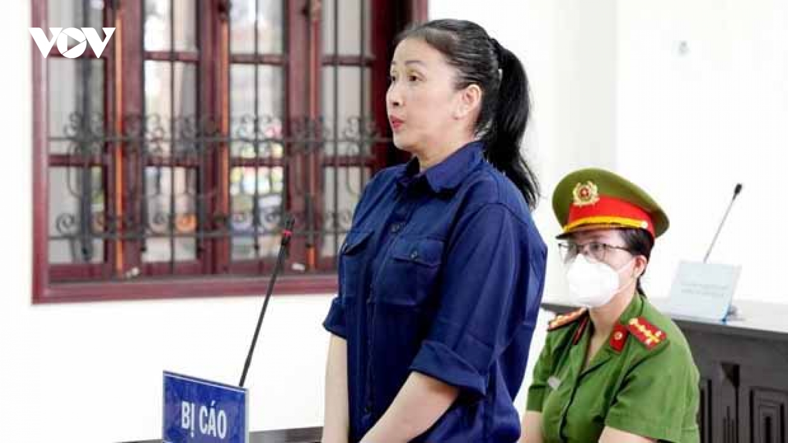 Lừa đảo chiếm đoạt tài sản, Youtuber "Bích Thủy TV" lĩnh án 8 năm tù