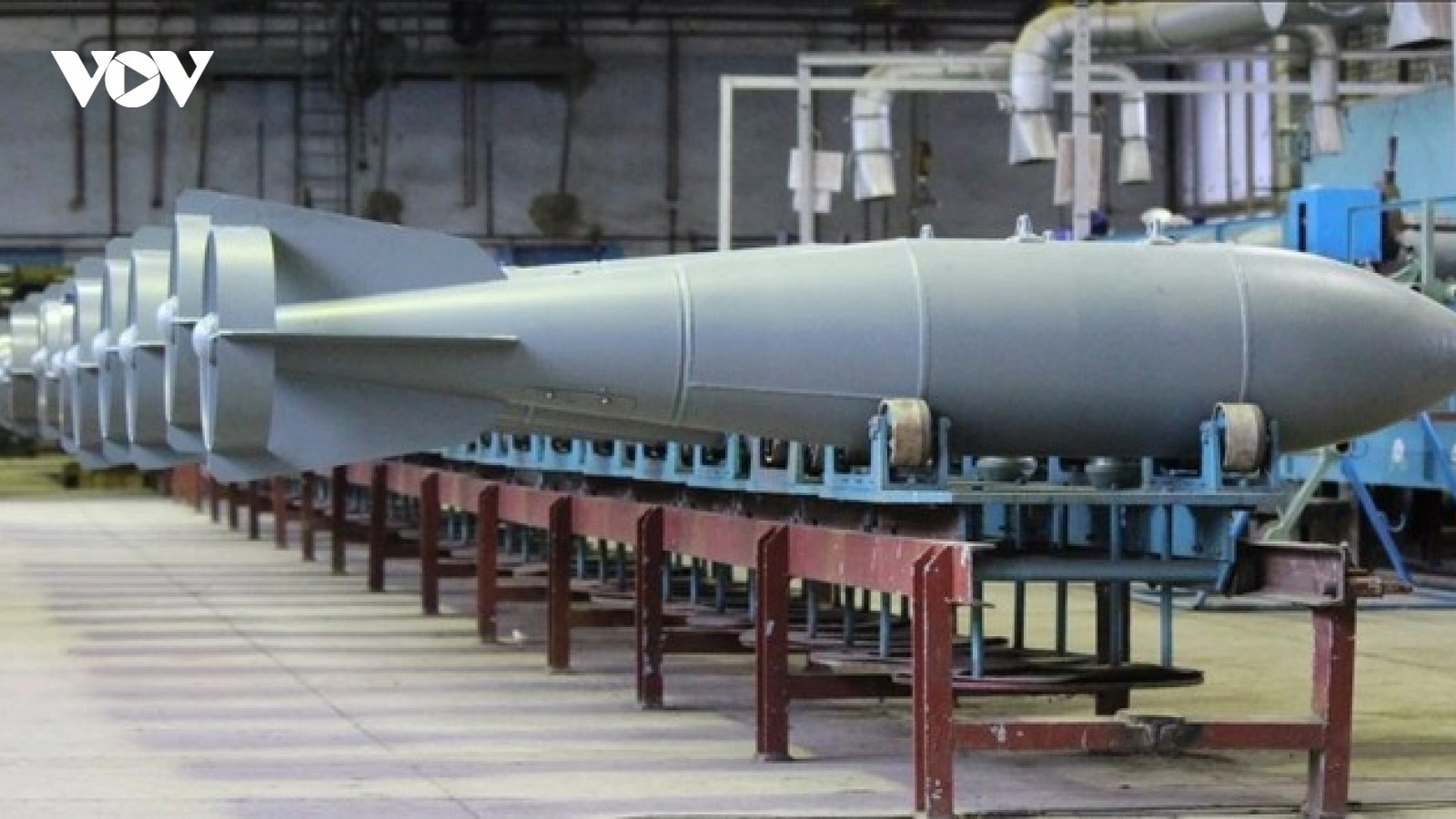 Nga tiến hành 2 cuộc tấn công bằng bom thông minh, công phá thành trì của Ukraine