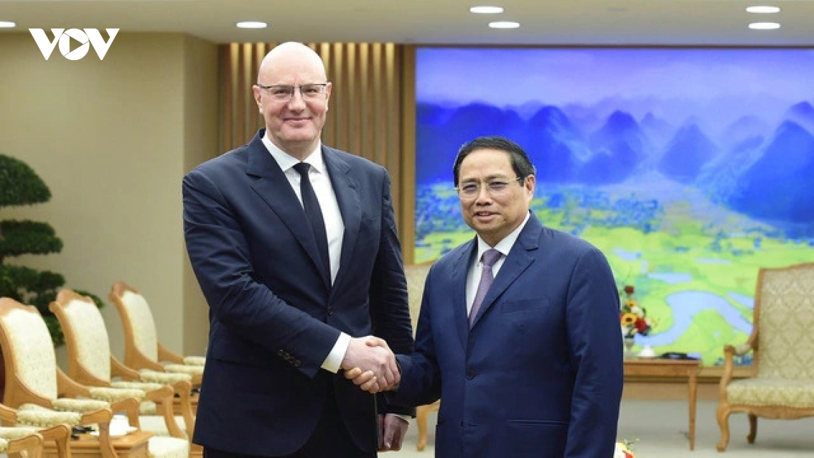 Thủ tướng Phạm Minh Chính tiếp Phó Thủ tướng Chính phủ Nga Dmitry Chernyshenko
