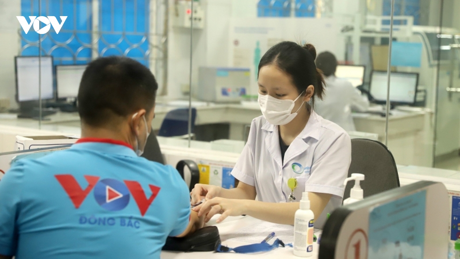 Hơn 200 đơn vị máu hiến tặng kho dự trữ huyết học bệnh viện Bãi Cháy