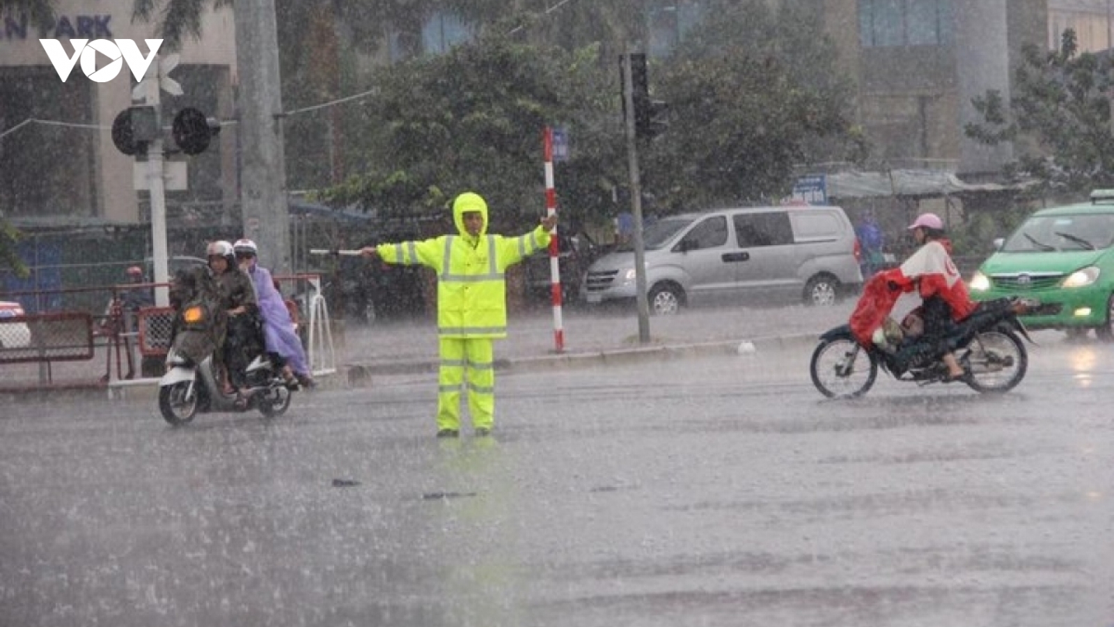 Dự báo thời tiết ngày 2/4: Bắc bộ có mưa rào và dông