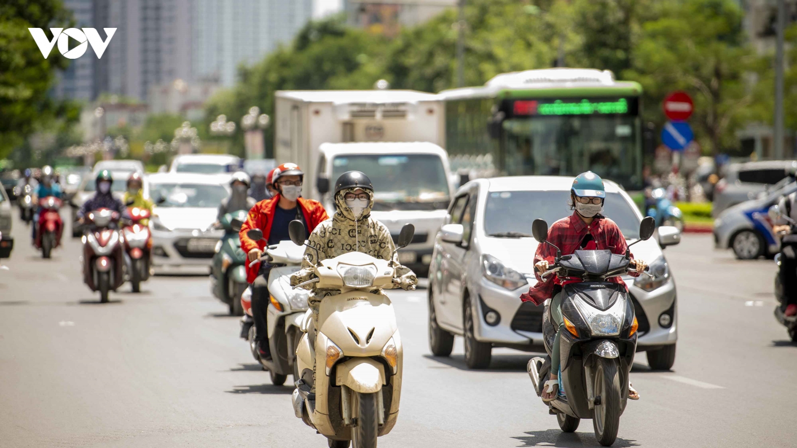 Thời tiết ngày 5/4: Bắc Bộ sáng có sương mù, ngày nắng, oi bức