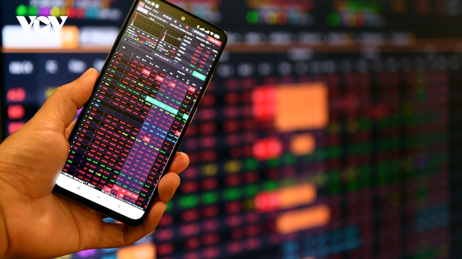 VN-Index có khả năng điều chỉnh về vùng đáy cũ quanh 1.020 – 1.030 điểm