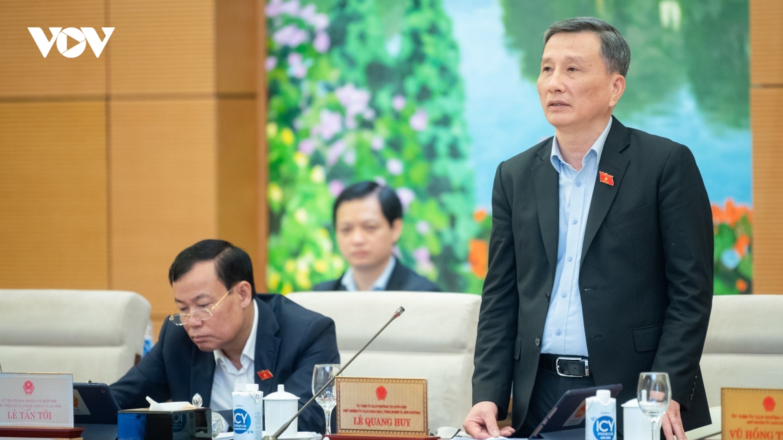 Băn khoăn quy định điều tiết khi thị trường bất động sản "nóng" hoặc "đóng băng"