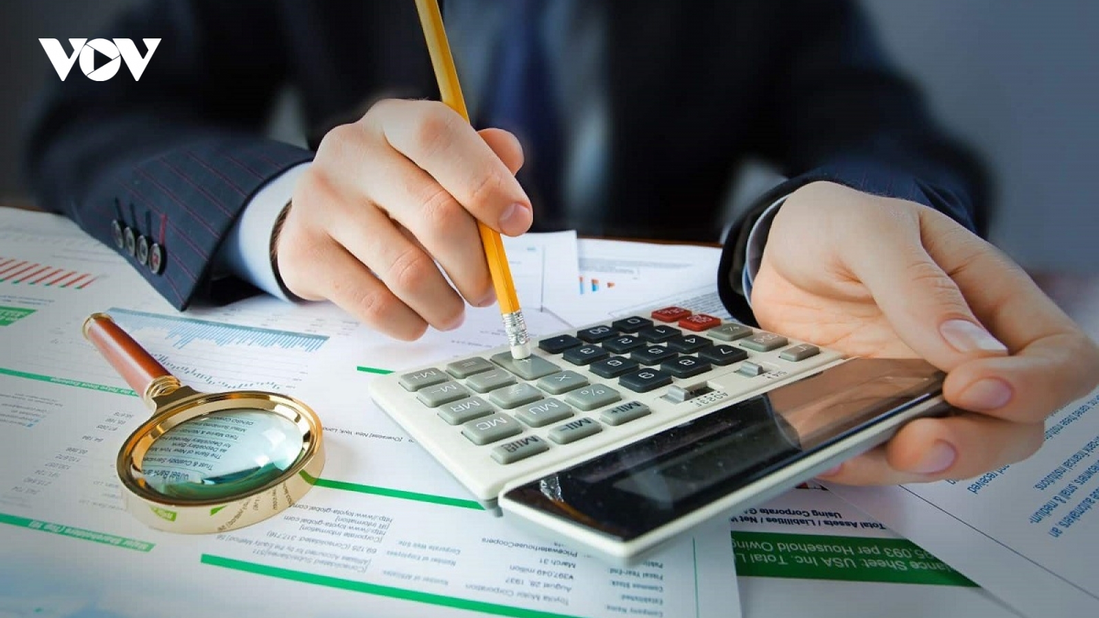 Xử lý nghiêm công chức thuế gây phiền hà hoặc tiếp tay cho người nộp thuế