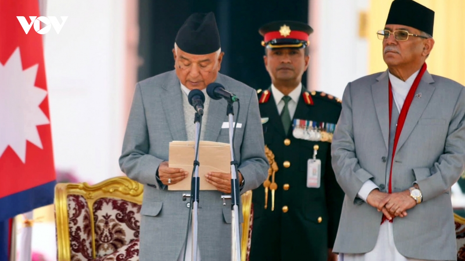Tổng thống Nepal phải sang Ấn Độ nhập viện để điều trị phổi
