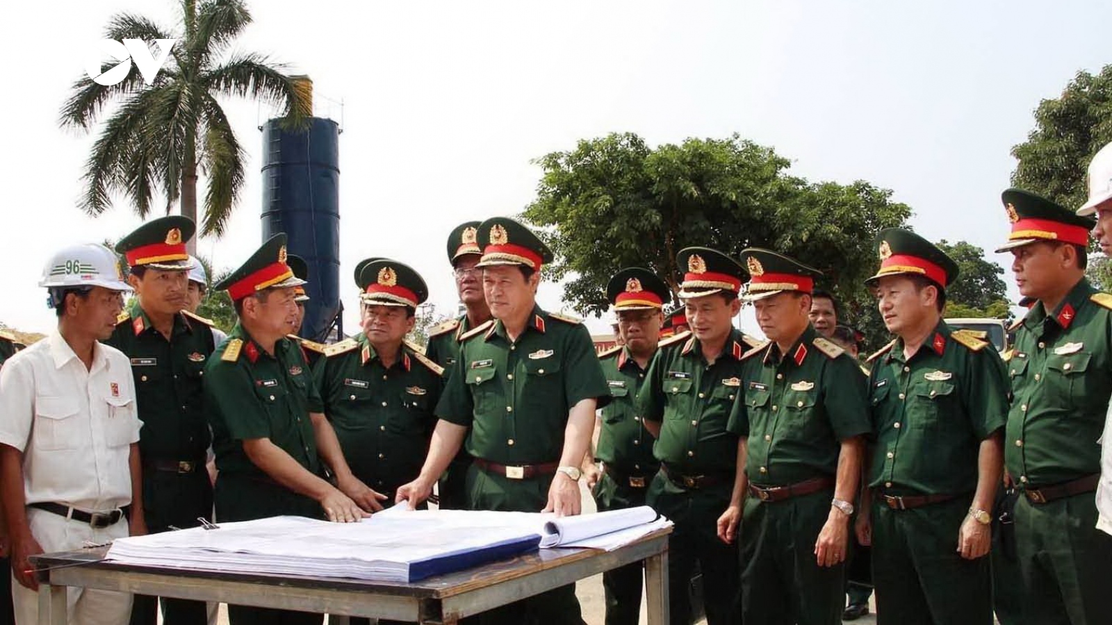 Thứ trưởng Bộ Quốc phòng kiểm tra công tác giải ngân vốn đầu tư công tại Quân khu 5