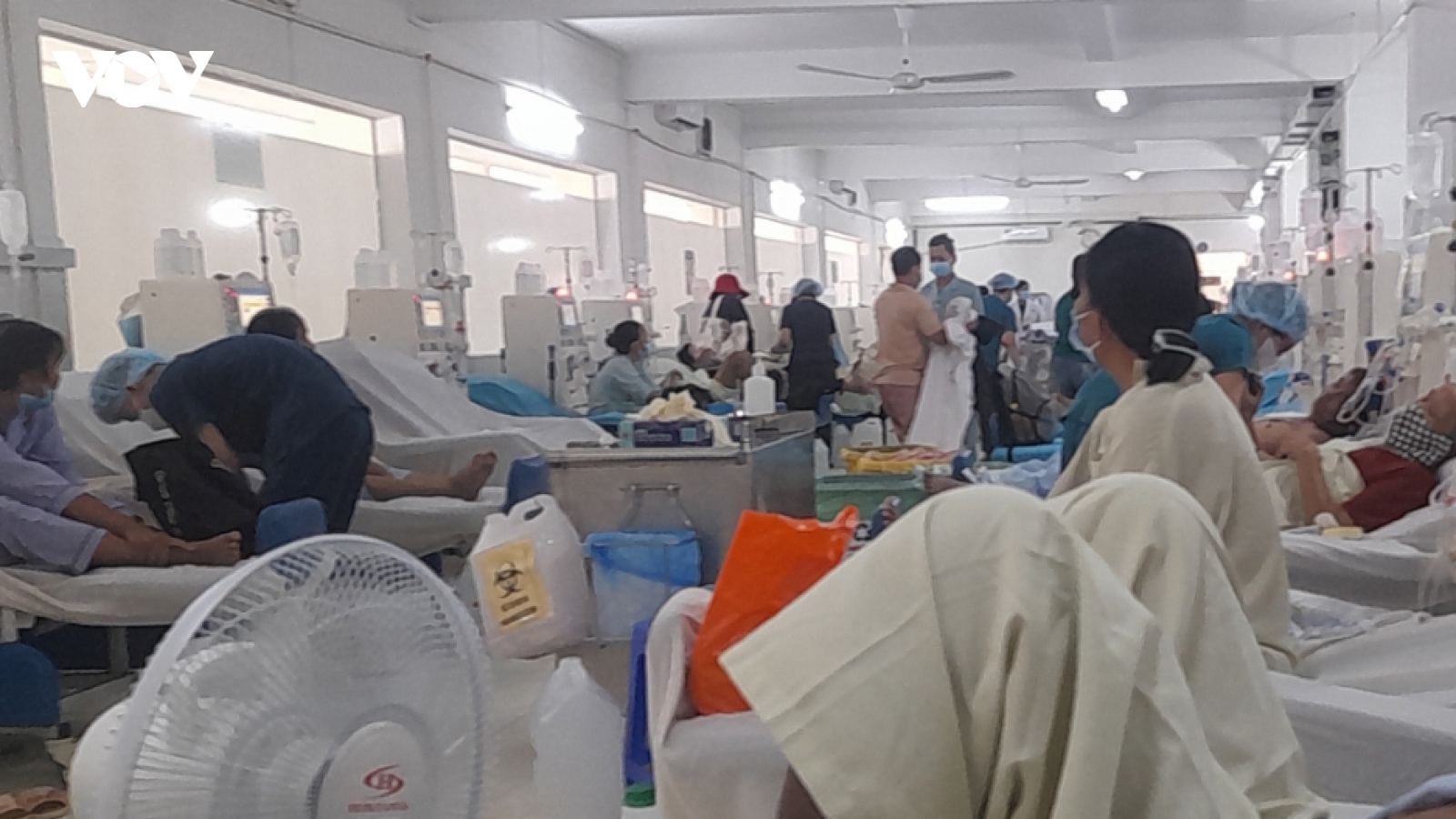 Bệnh viện công ở Bình Dương vẫn chưa có đủ thuốc, vật tư y tế