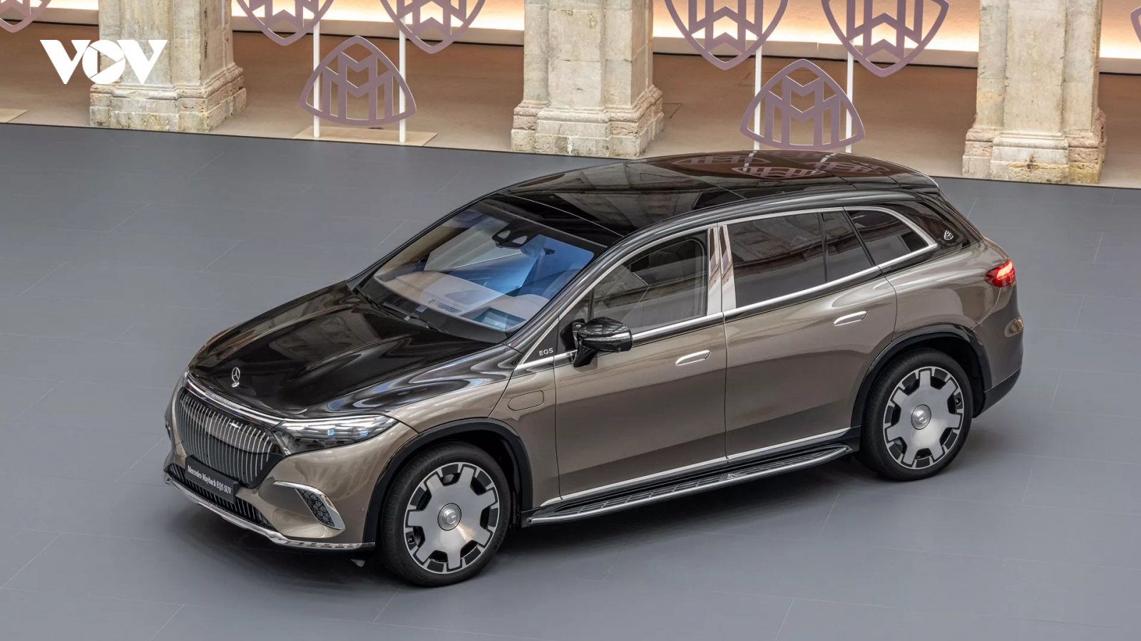 Ra mắt Mercedes-Maybach EQS 2024 sang trọng