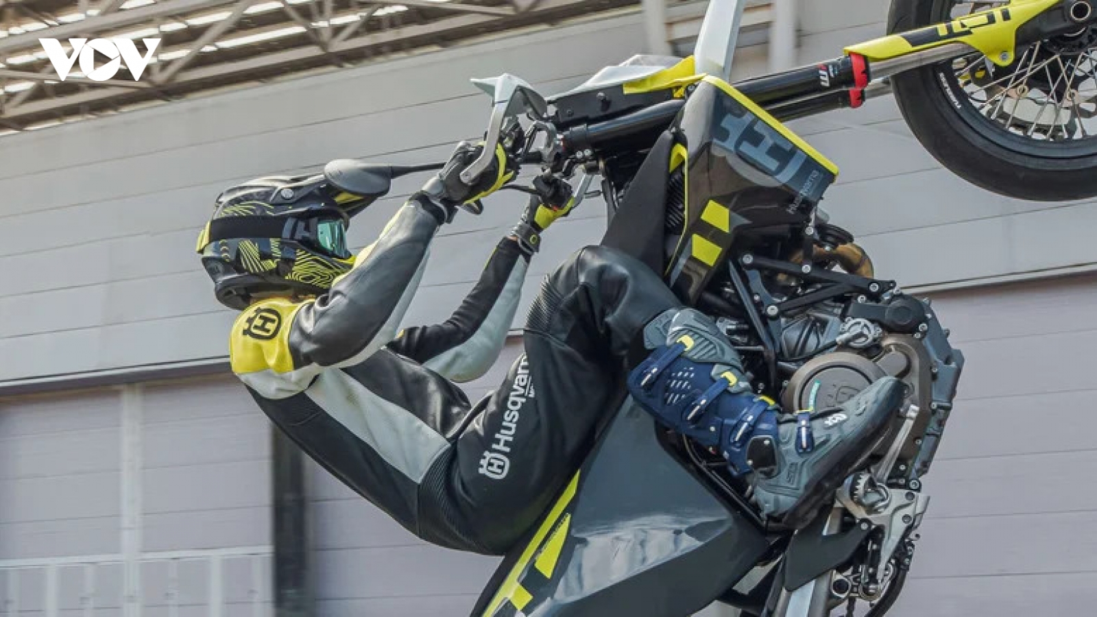 Sự thật ít ai biết về thương hiệu mô tô Husqvarna