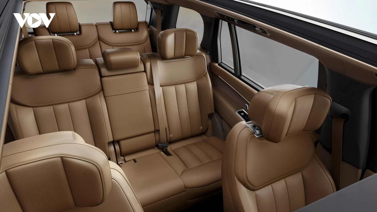 Triệu hồi Range Rovers 2023 vì lỗi mối hàn ghế sau